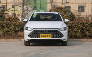 比亚迪秦plus dmi（比亚迪秦PLUSDMI的六大缺点和六大优点，再入手也不迟）