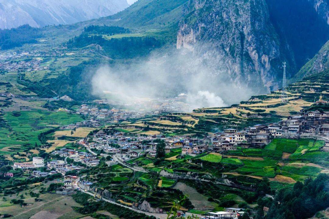 避暑胜地有哪些?国内最美的8个避暑胜地！人少景美-第40张图片-阔酒网