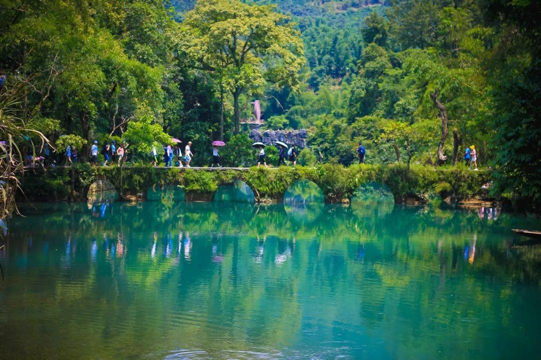 避暑胜地有哪些?国内最美的8个避暑胜地！人少景美-第16张图片-阔酒网