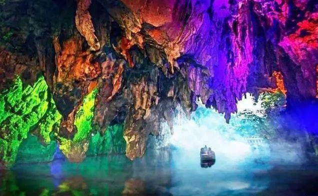 贵州旅游景点推荐:贵州10个最佳旅游景点，贵州自驾游必去好玩的地方~ -第4张图片-阔酒网