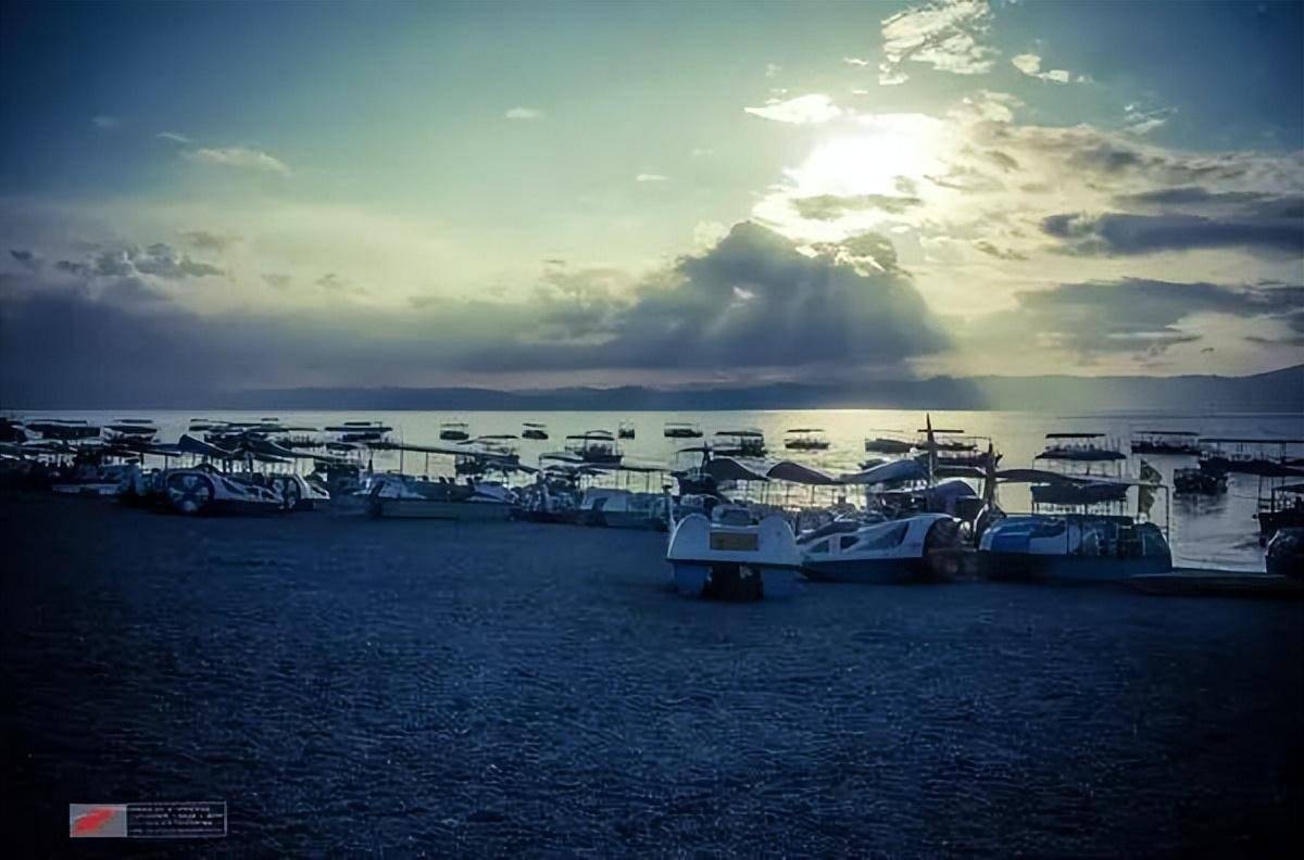 避暑胜地有哪些?夏天旅游去哪里 ，10大绝美避暑胜地-第21张图片-阔酒网