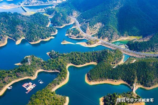 避暑胜地有哪些?国内最美的18个避暑胜地，均温20°C-第21张图片-阔酒网