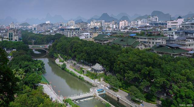 贵州旅游景点推荐:贵州详细旅游攻略,贵州10个必去景点,看完再出发 -第14张图片-阔酒网