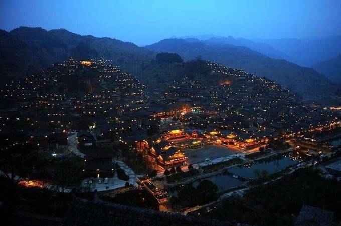 贵州旅游景点推荐:贵州旅游必去景点攻略，这里推荐最值得去的五个景点-第12张图片-阔酒网