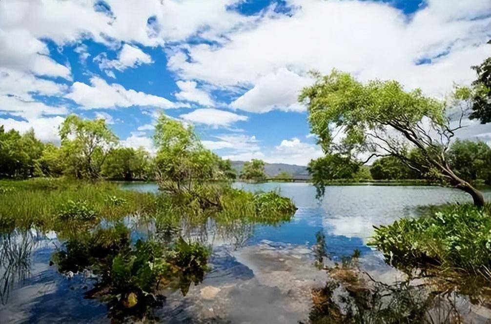 避暑胜地有哪些?夏天旅游去哪里 ，10大绝美避暑胜地-第17张图片-阔酒网