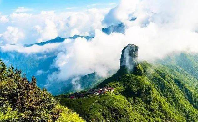 贵州旅游景点推荐:贵州10个最佳旅游景点，贵州自驾游必去好玩的地方~ -第6张图片-阔酒网