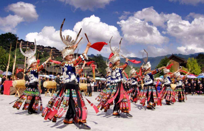 贵州旅游景点推荐:贵州旅游必去景点攻略，这里推荐最值得去的五个景点-第4张图片-阔酒网