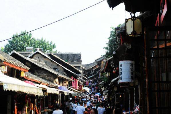 贵州旅游景点推荐:贵州必打卡的十大景点，这篇攻略不容错过看完就出发-第5张图片-阔酒网